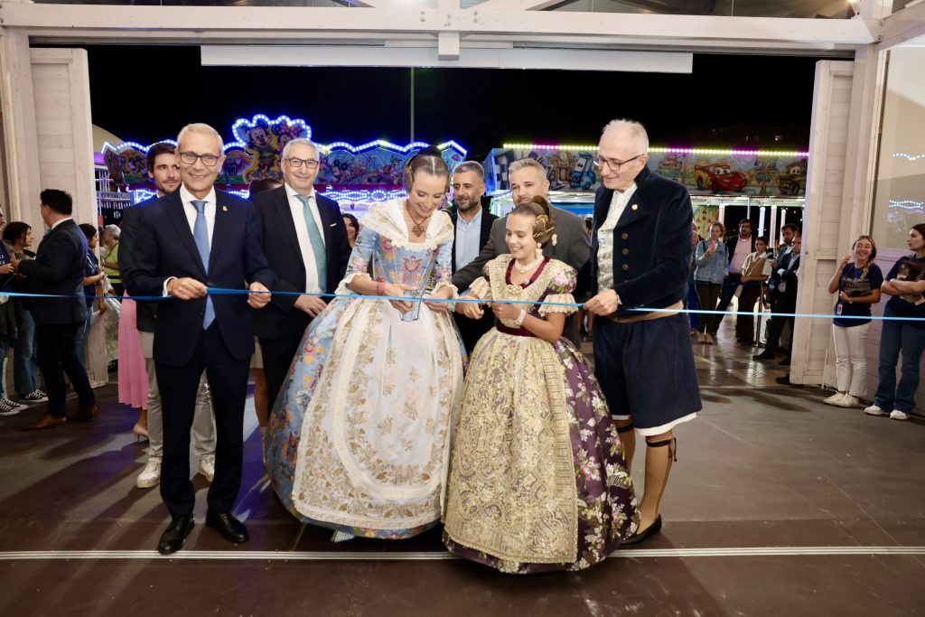 Manteletas de fallera Artesanía Viana