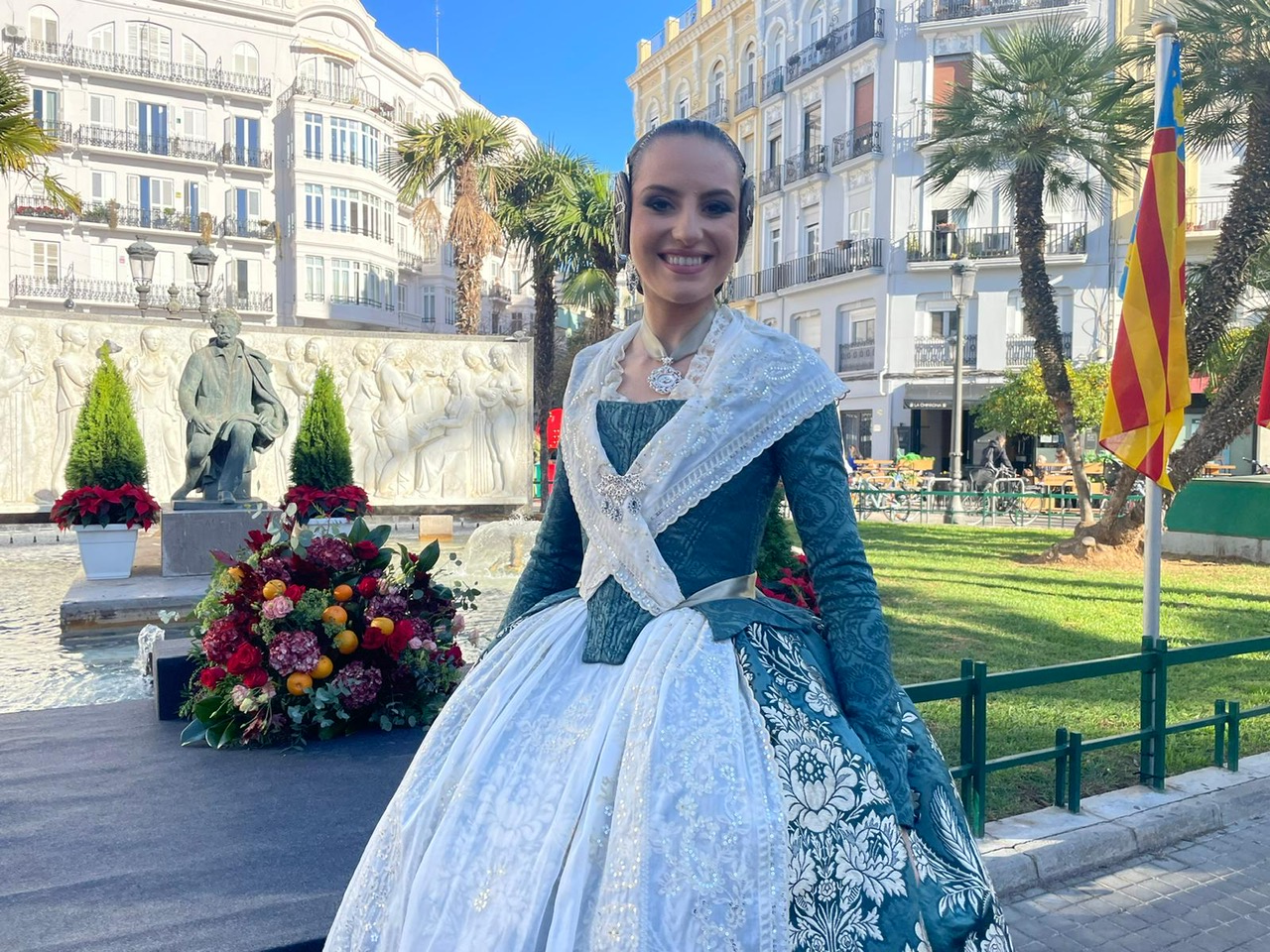 Manteletas de fallera Artesanía Viana