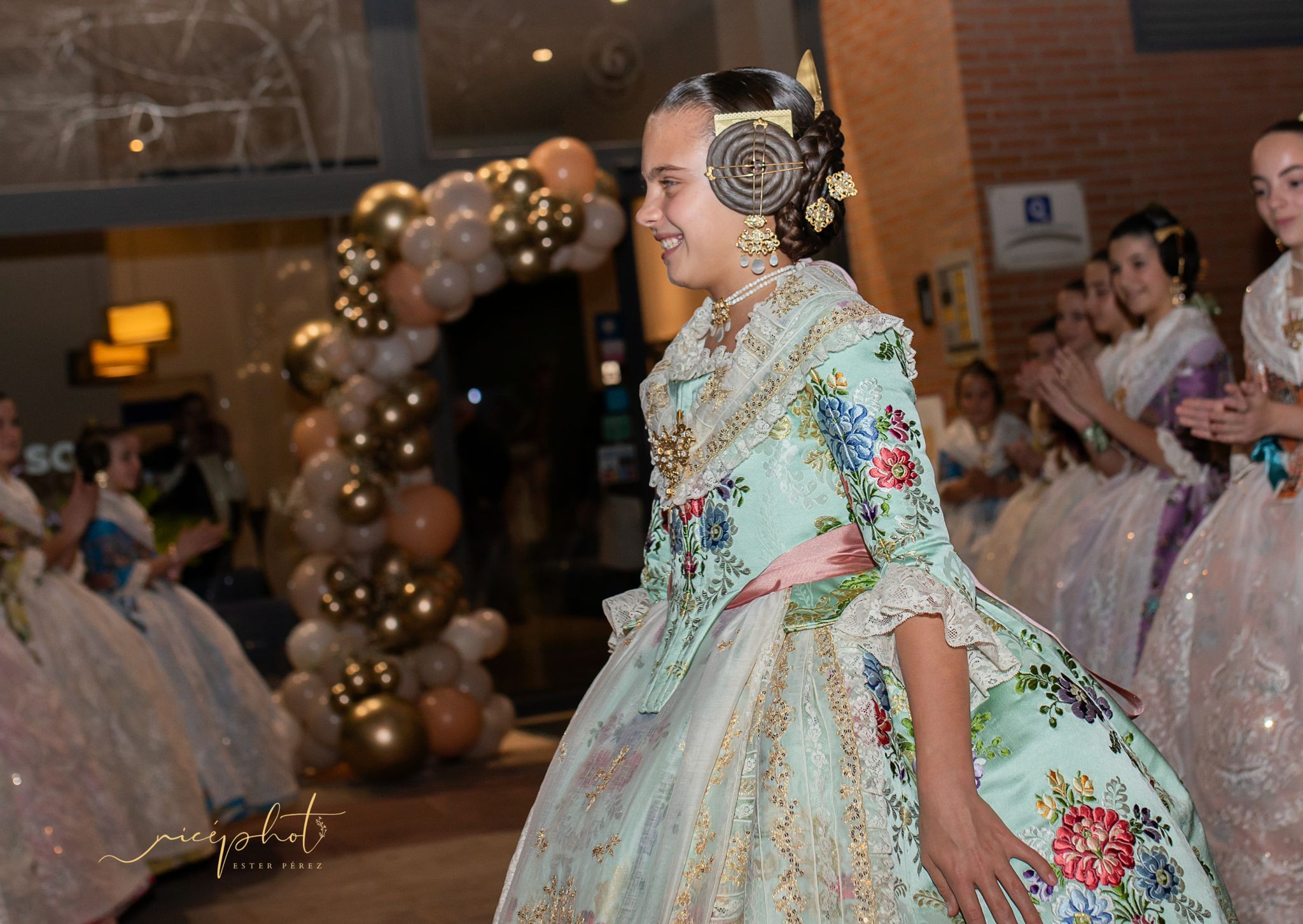 manteletas de fallera Artesanía Viana 