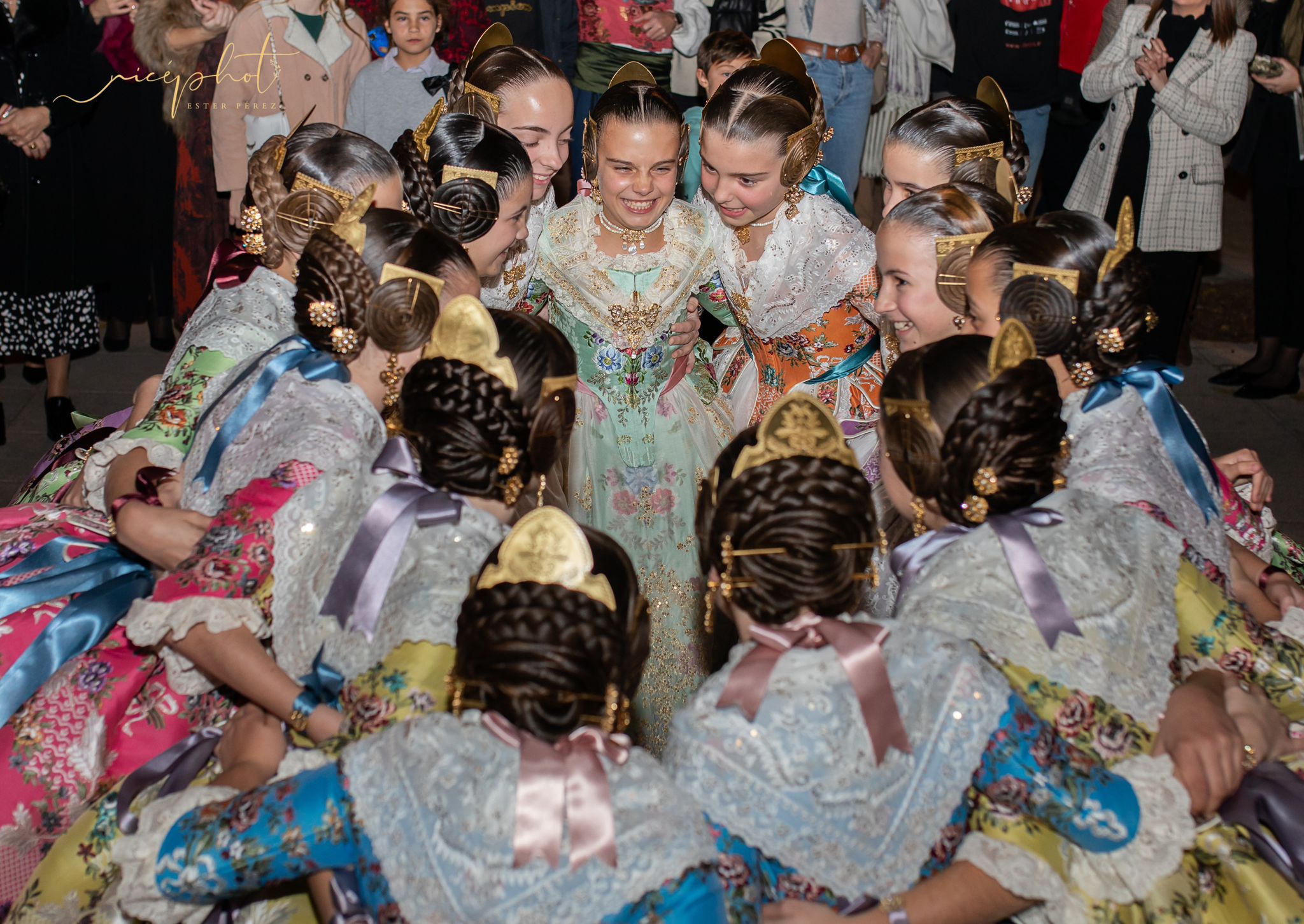 manteletas de fallera Artesanía Viana 