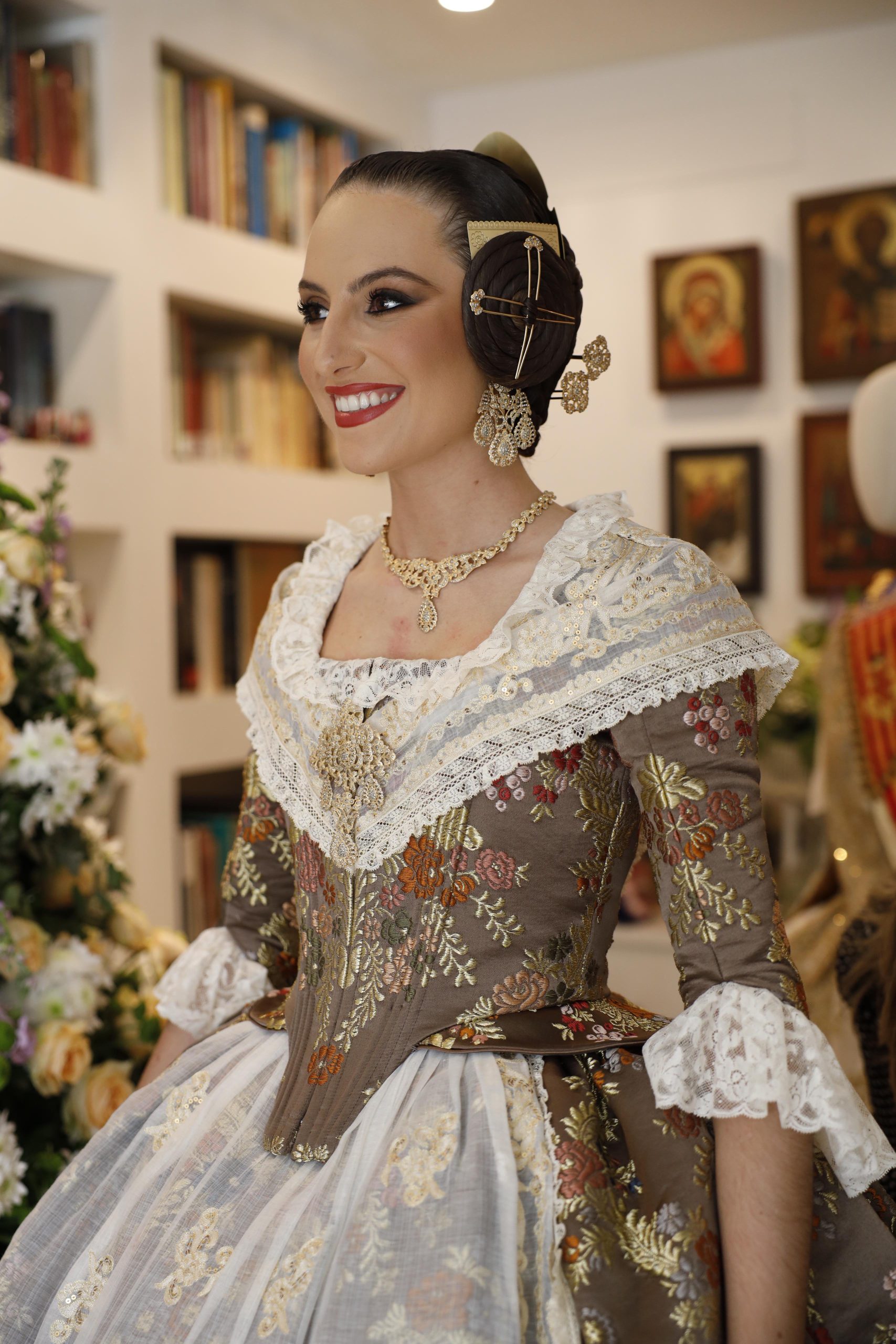 manteletas de fallera Artesanía Viana