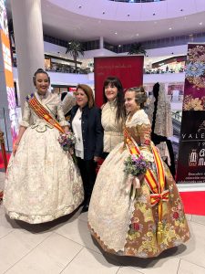 manteletas de fallera Artesanía Viana