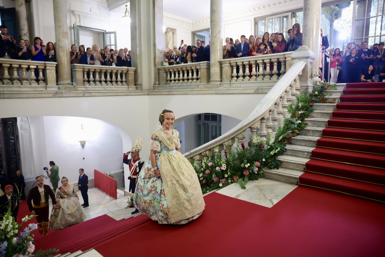 manteletas de fallera Artesanía Viana