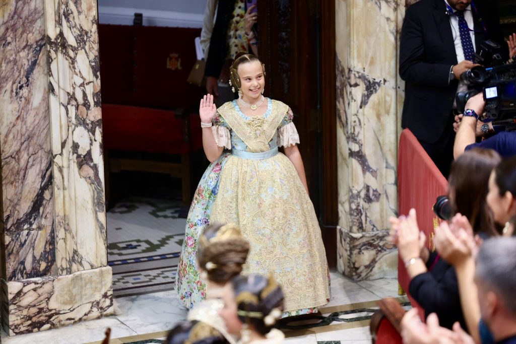 manteletas de fallera Artesanía Viana