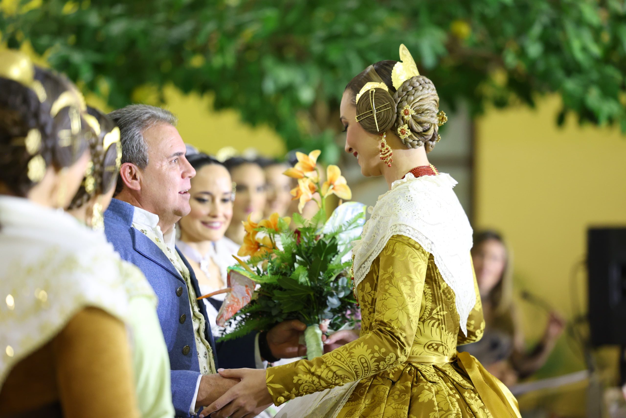 manteletas de fallera Artesania Viana