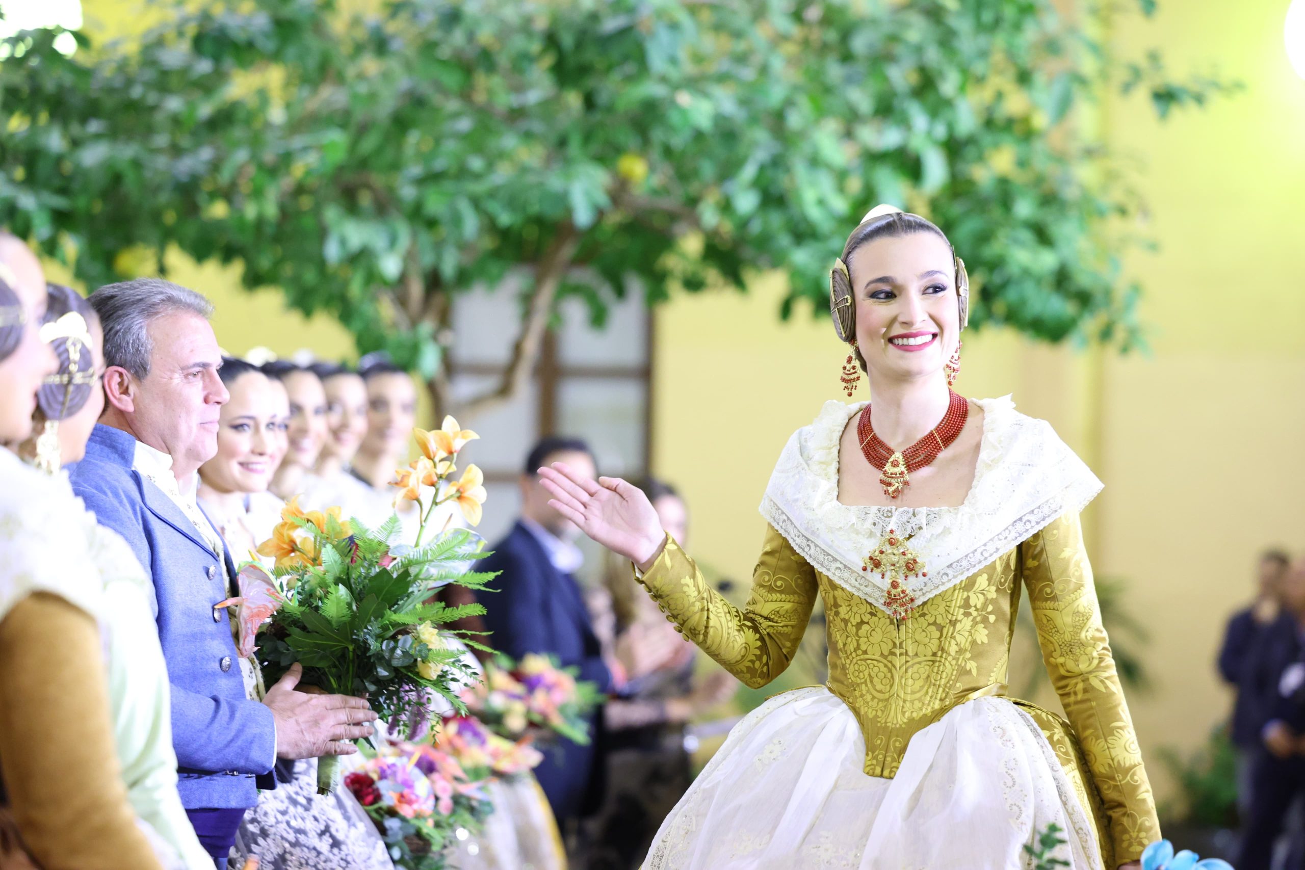 manteletas de fallera Artesania Viana