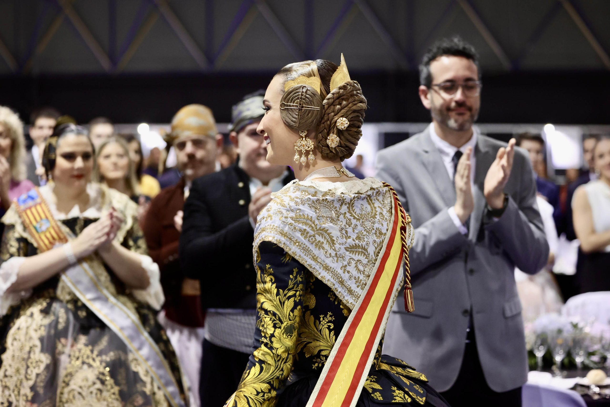 manteletas de fallera Artesanía Viana