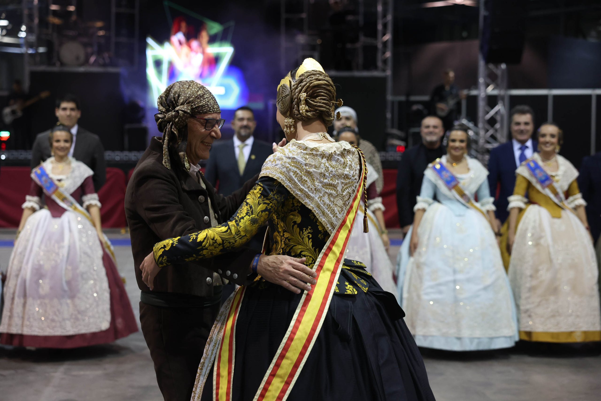 manteletas de fallera Artesanía Viana