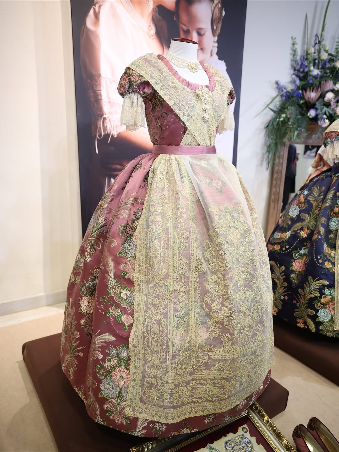 manteletas de fallera Artesanía Viana