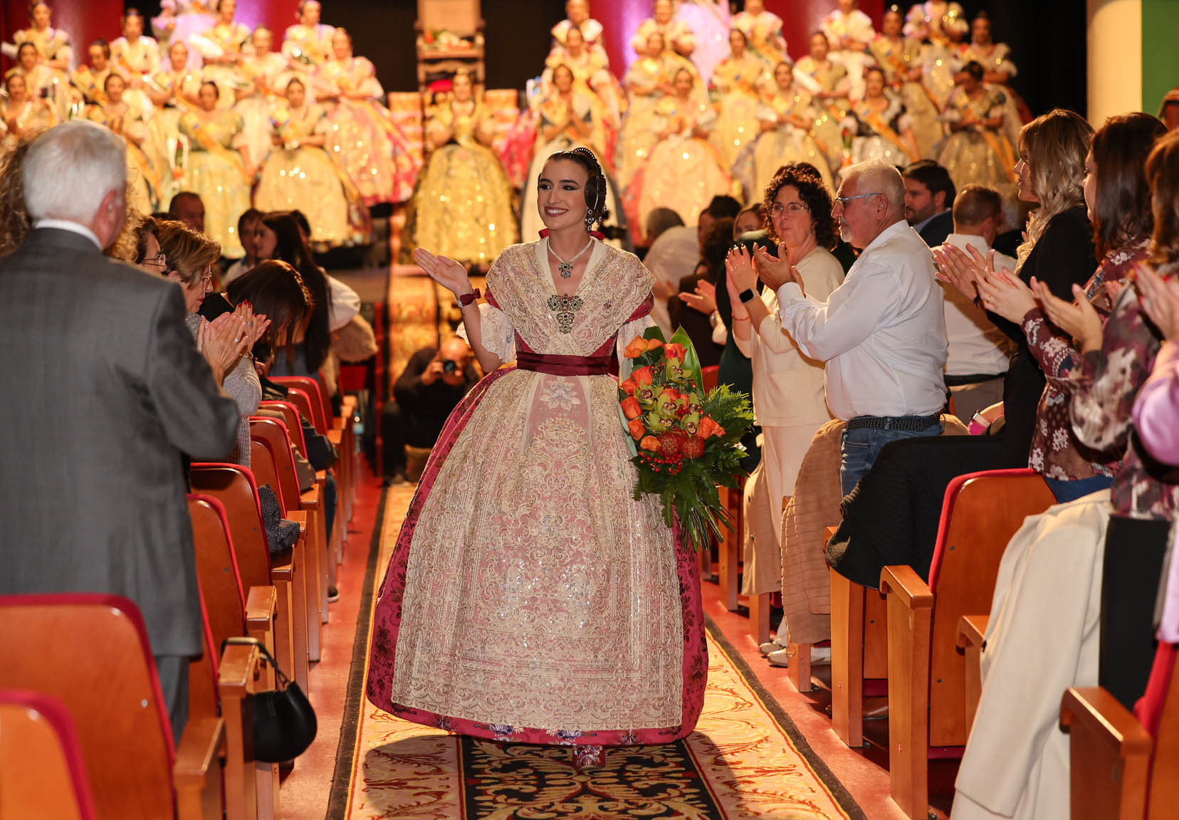 manteletas de fallera Artesanía Viana