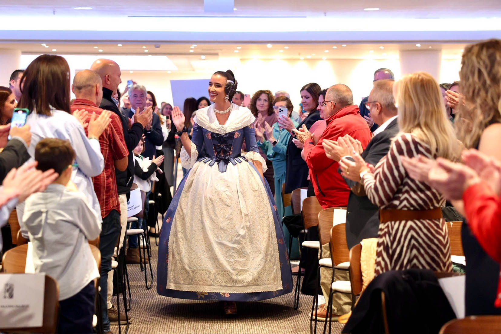 manteletas de fallera Artesanía Viana