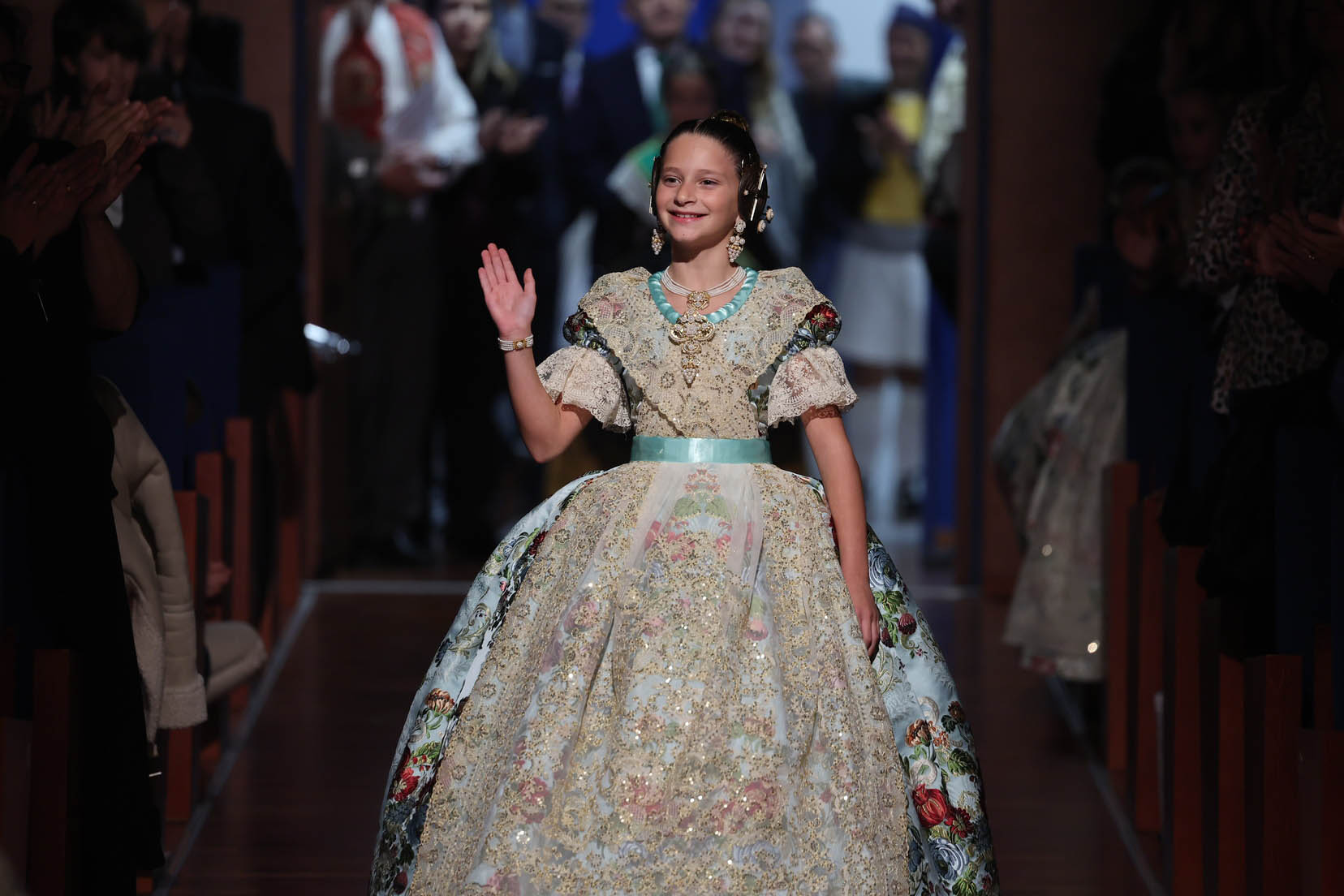 manteletas de fallera Artesanía Viana