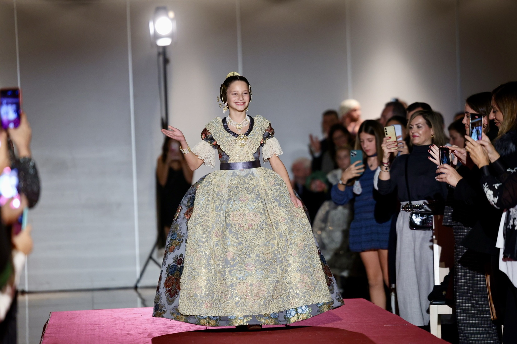 manteletas de fallera Artesanía Viana