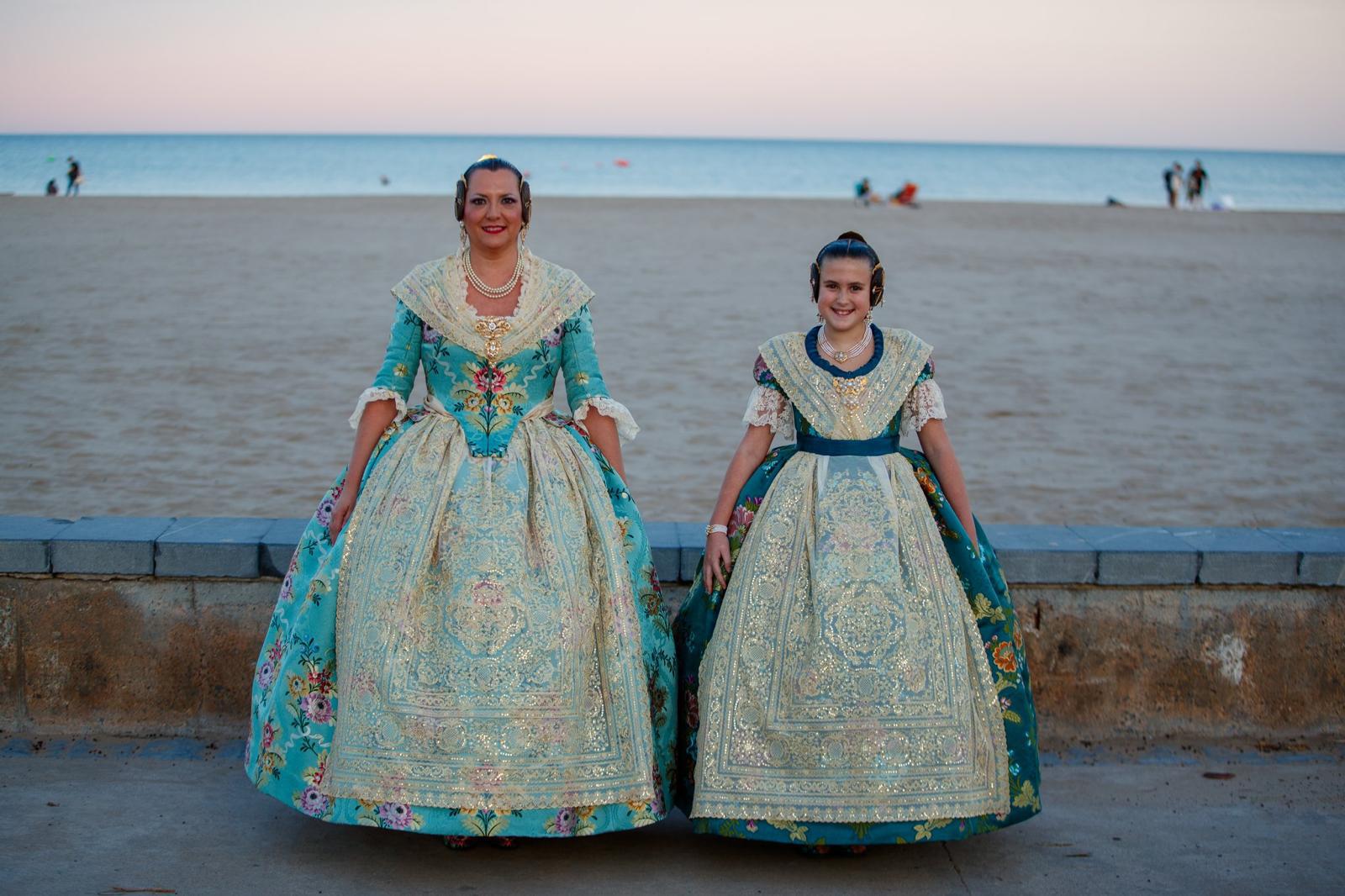 Manteletas de fallera Artesanía Viana