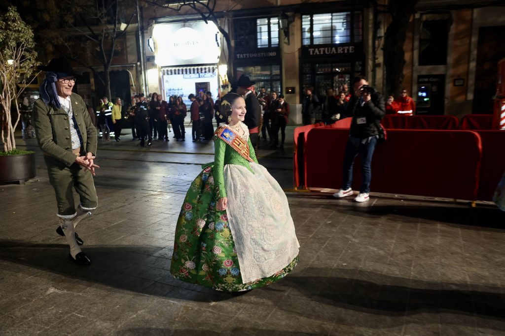 manteletas de fallera Artesanía Viana