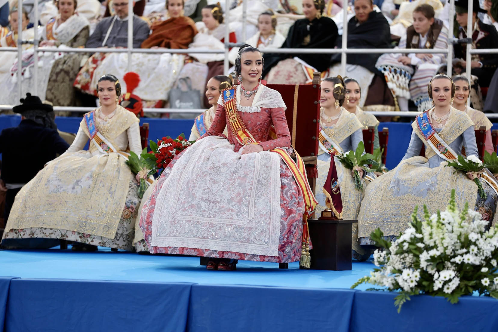 manteletas de fallera Artesanía Viana
