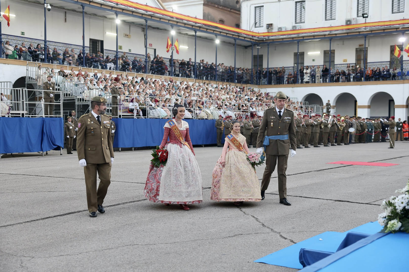 manteletas de fallera Artesanía Viana